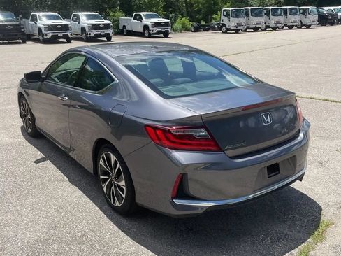 Used 2017 Honda Accord EX-L image 5
