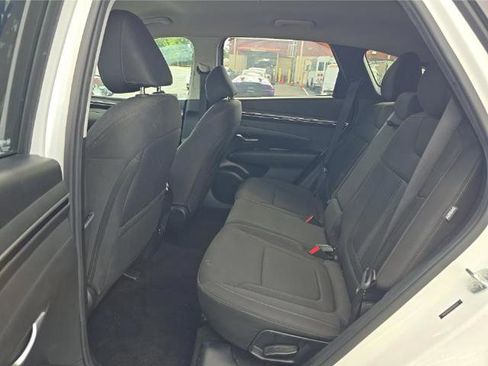 Used 2024 Hyundai Tucson SEL FWD image 9