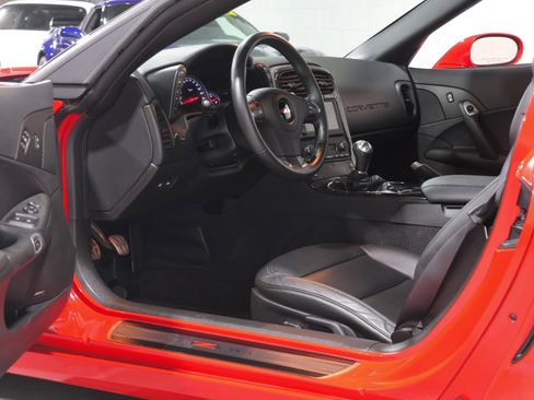 Used 2012 Chevrolet Corvette Z06 w/ 2LZ Preferred Equipment Group RWD image 70
