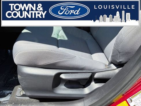 Used 2024 Toyota Corolla SE FWD image 12