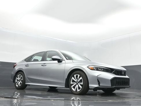 Certified 2025 Honda Civic LX image 17