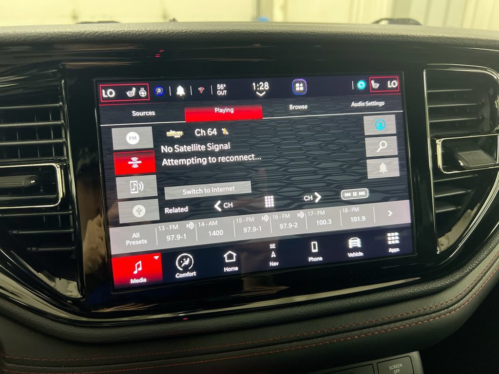 Used 2025 Dodge Durango GT AWD/4WD image 14