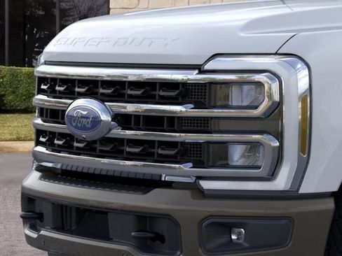New 2026 Ford F250 King Ranch w/ Tremor Off-Road Package AWD/4WD image 17