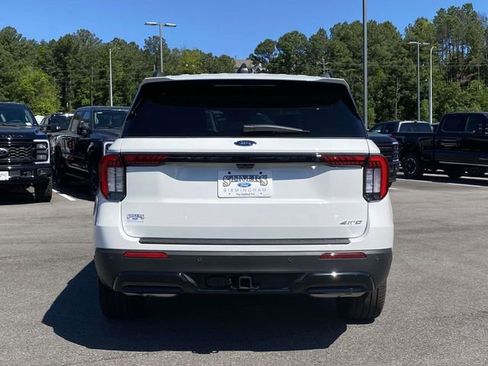 New 2026 Ford Explorer ST-Line AWD/4WD image 4