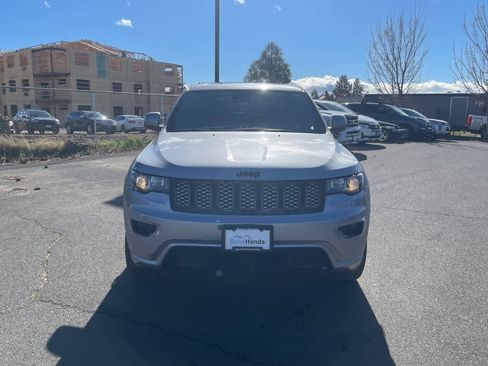 Used 2020 Jeep Grand Cherokee Altitude image 8