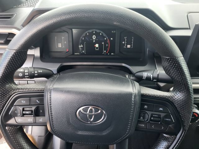 Used 2024 Toyota Tacoma SR5 AWD/4WD image 15