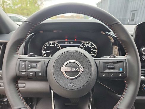 New 2025 Nissan Pathfinder Rock Creek image 19