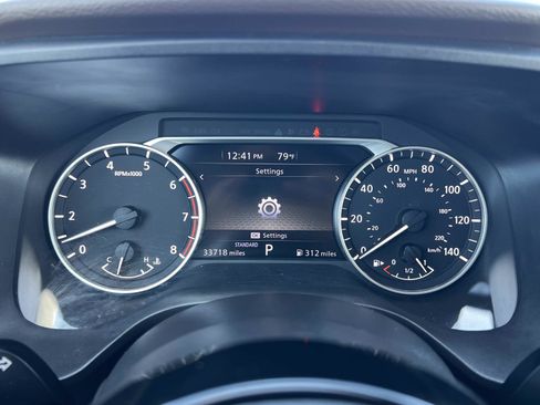 Used 2021 Nissan Rogue SL image 11