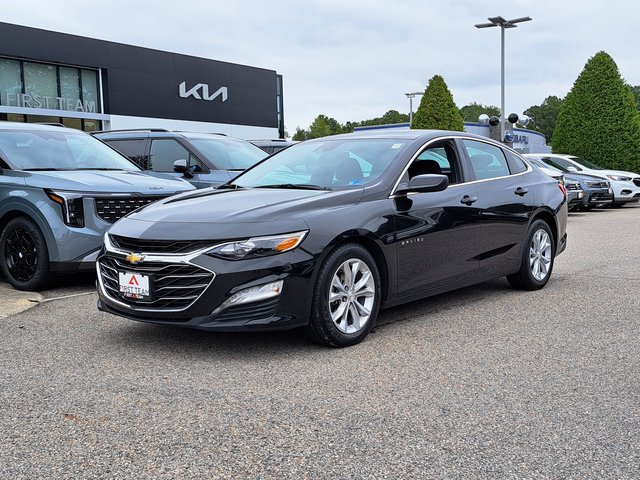 Used 2024 Chevrolet Malibu LT FWD image 2