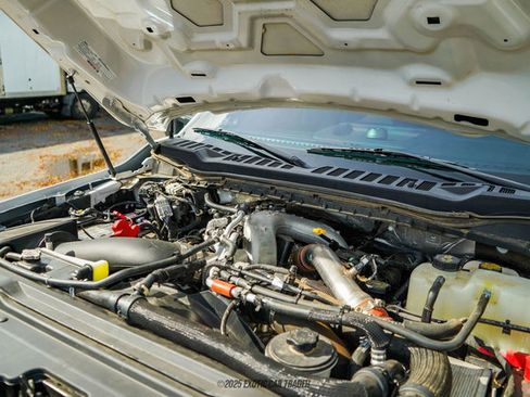 Used 2024 Ford F450 XLT w/ 360-Degree Camera Package image 16