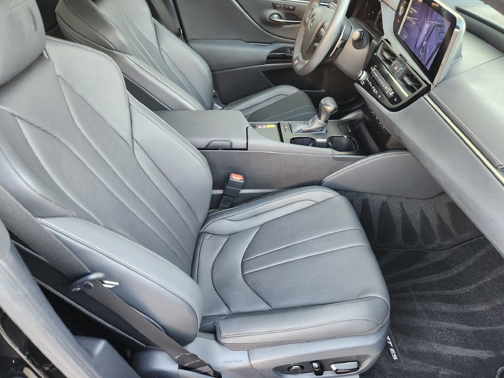 Certified 2023 Lexus ES 350 F Sport w/ Accessory Package (Z2) FWD image 14