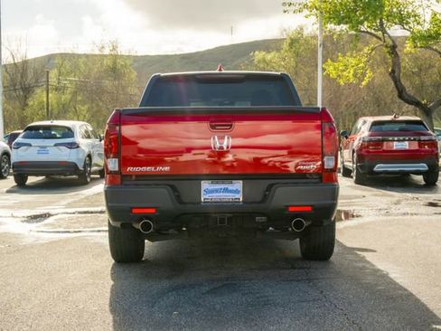 Certified 2023 Honda Ridgeline Sport image 6