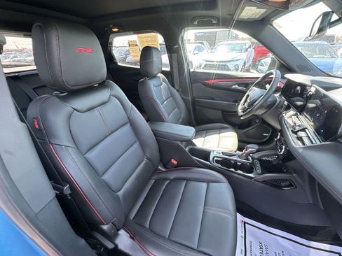 Used 2025 Chevrolet TrailBlazer RS w/ Convenience Package image 25