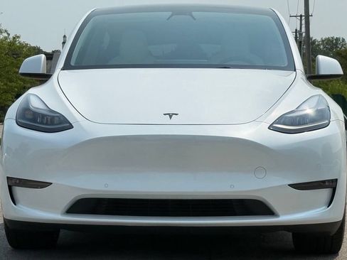 Used 2021 Tesla Model Y Performance AWD/4WD image 9