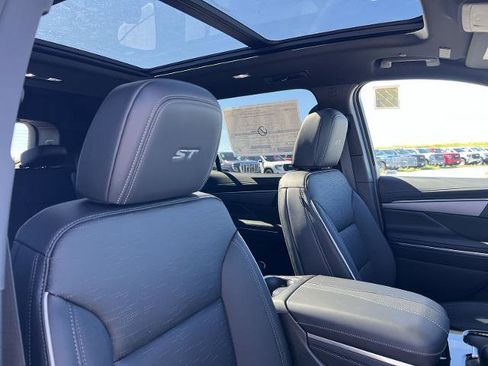 New 2026 Buick Enclave Sport Touring w/ Power Package image 44