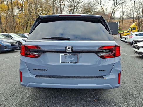 New 2026 Honda Odyssey Sport-L image 5