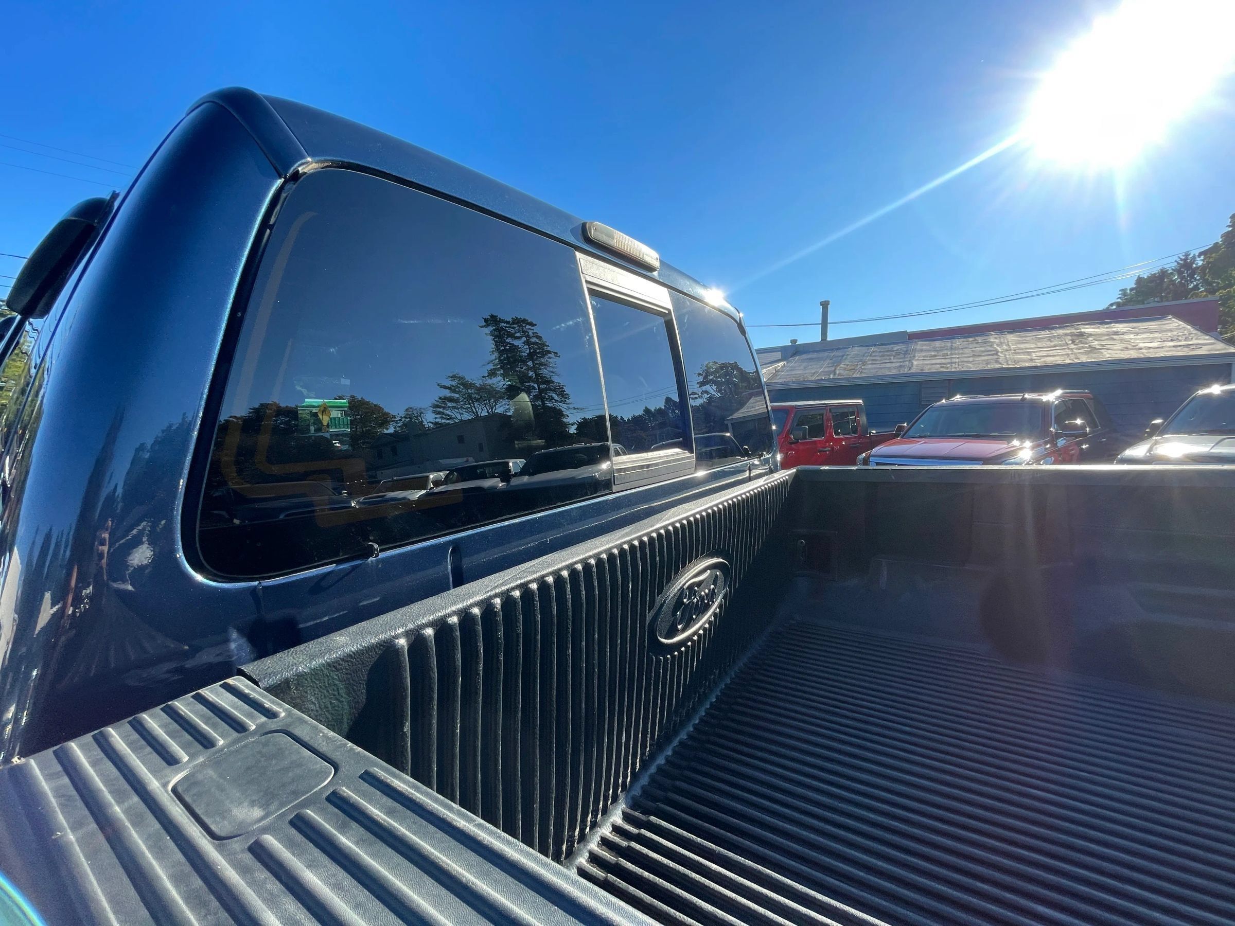Used 2015 Ford F350 Lariat AWD/4WD image 32