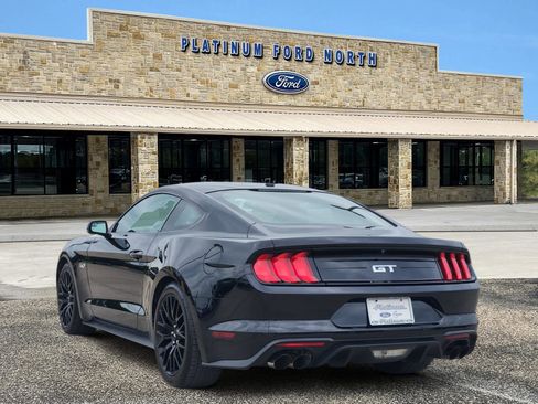 Used 2018 Ford Mustang GT Premium w/ GT Performance Package RWD image 4
