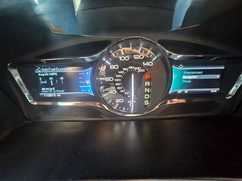 Used 2014 Lincoln MKX AWD w/ Equipment Group 102A image 15