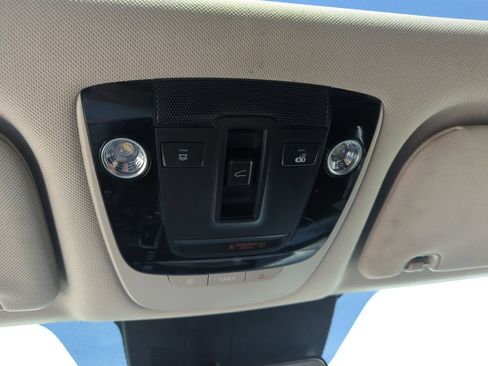 Used 2021 Kia Sorento S w/ Panoramic Sunroof Package FWD image 27