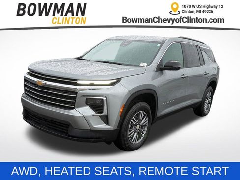 Used 2026 Chevrolet Traverse LT AWD/4WD image 1