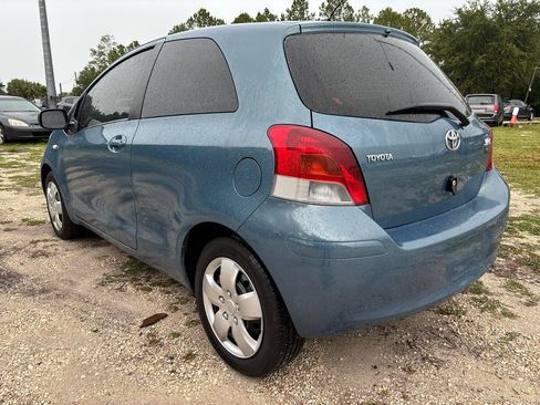 Used 2010 Toyota Yaris 2-Door Hatchback FWD image 3