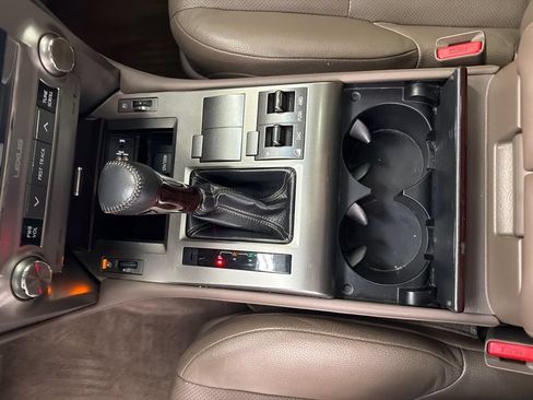 Used 2017 Lexus GX 460 AWD/4WD image 32