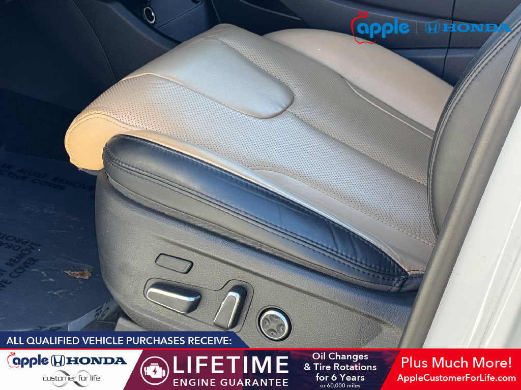 Used 2023 Hyundai Santa Fe Calligraphy AWD/4WD image 7