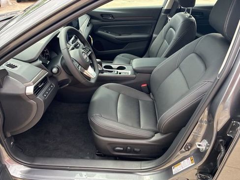 New 2026 Nissan Altima 2.5 SV w/ SV Premium Package FWD image 10