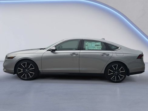 New 2026 Honda Accord Touring image 2