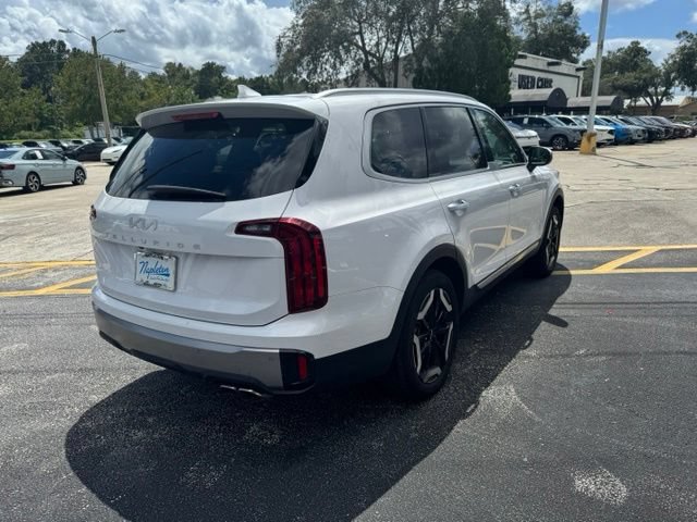 Used 2025 Kia Telluride S FWD image 6