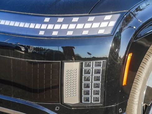 New 2026 Hyundai Ioniq 9 Calligraphy image 8