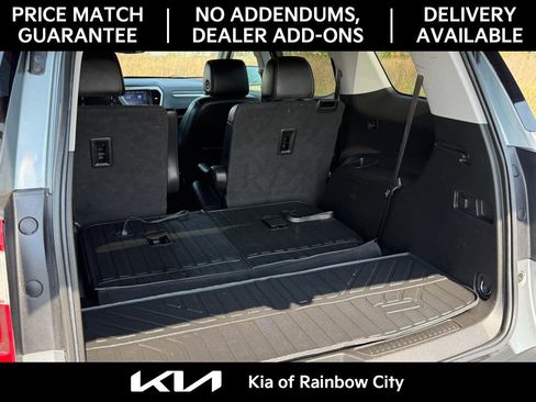 Used 2023 GMC Acadia SLT image 13