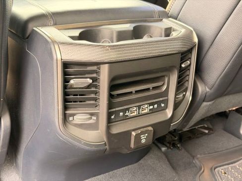 Used 2019 RAM 1500 Limited AWD/4WD image 14