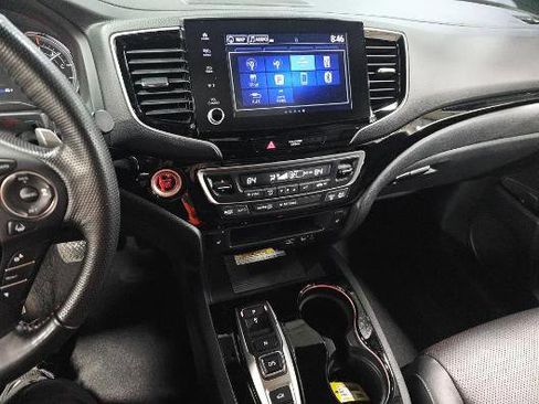 Used 2023 Honda Ridgeline Black Edition image 13