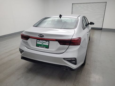 Used 2021 Kia Forte LXS FWD image 7