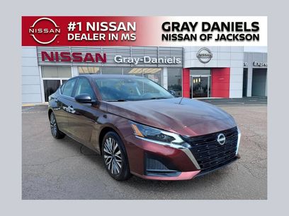 Used 2025 Nissan Altima 2.5 SV
