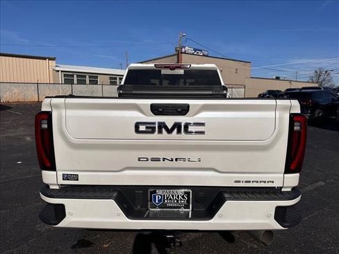 Used 2024 GMC Sierra 3500 Denali Ultimate image 10