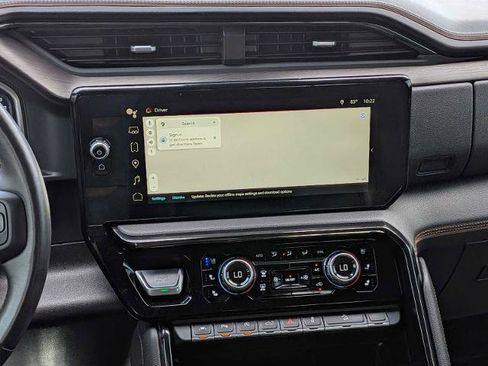 Used 2023 GMC Sierra 1500 AT4 w/ AT4 Preferred Package AWD/4WD image 21