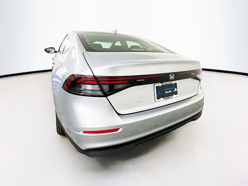 New 2025 Honda Accord LX image 5