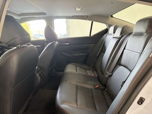 Certified 2024 Nissan Altima 2.0 SR image 16