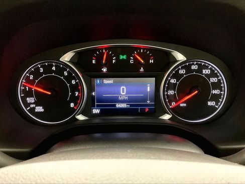 Used 2022 GMC Acadia SLE image 46