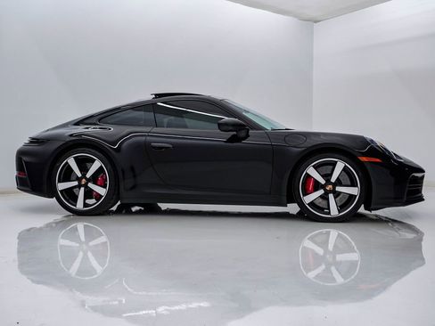 Certified 2026 Porsche 911 Carrera S RWD image 9
