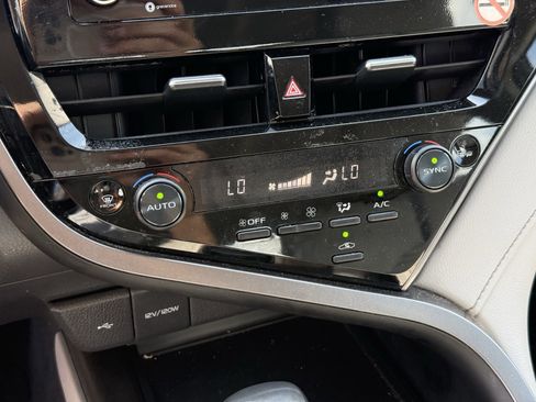 Used 2024 Toyota Camry SE FWD image 23