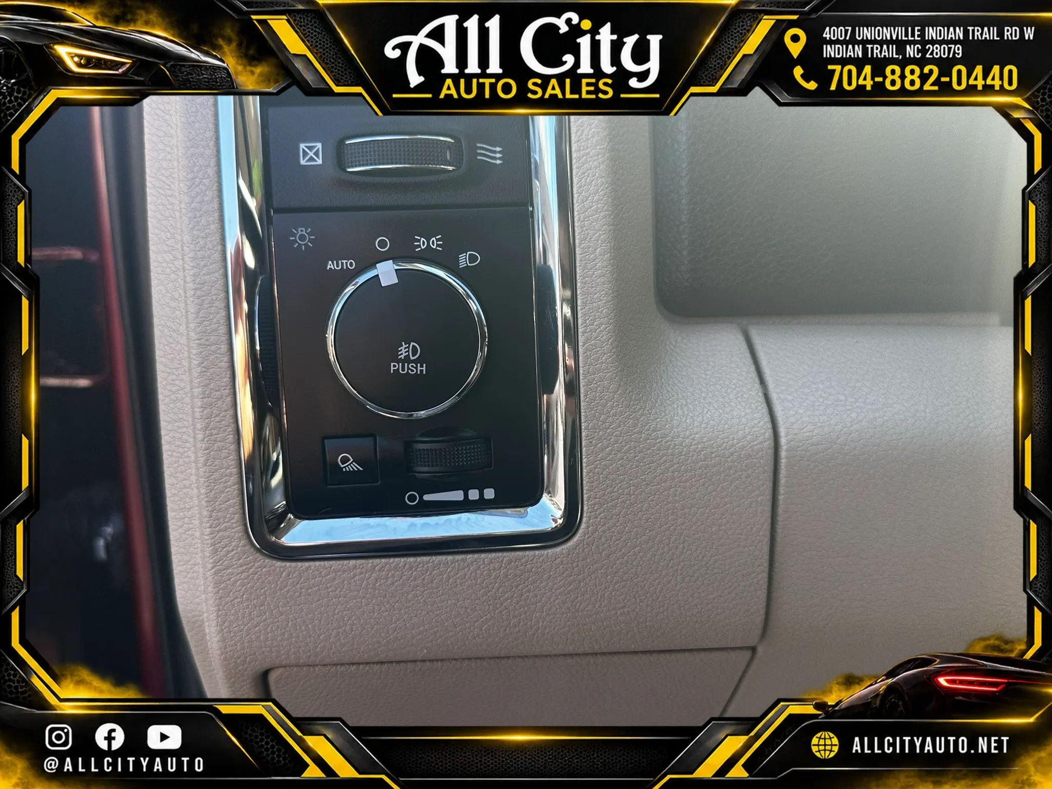 Used 2017 RAM 1500 Laramie w/ Protection Group AWD/4WD image 22