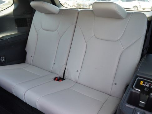 Certified 2026 Lexus TX 350 AWD w/ Technology Package image 15