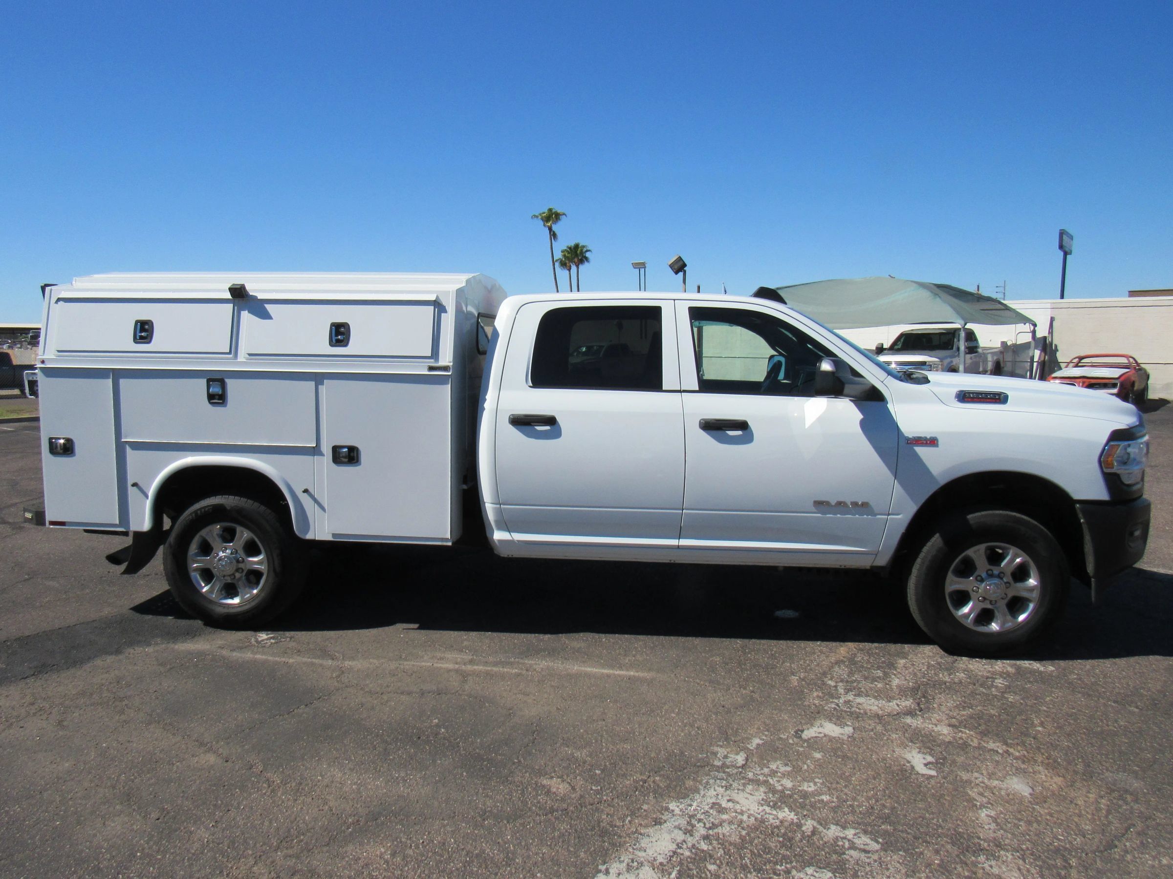 Used 2022 RAM 3500 Tradesman AWD/4WD image 5