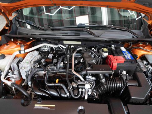 Used 2021 Nissan Sentra SR w/ SR Premium Package FWD image 30