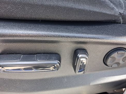 Used 2022 Honda CR-V EX image 18