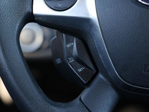 Used 2013 Ford Escape SE image 25